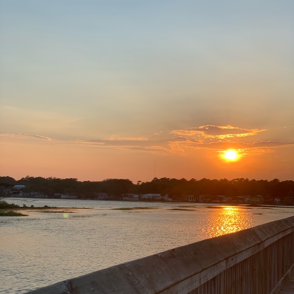 Meet your Posher, Carley - Picture 1 of 1